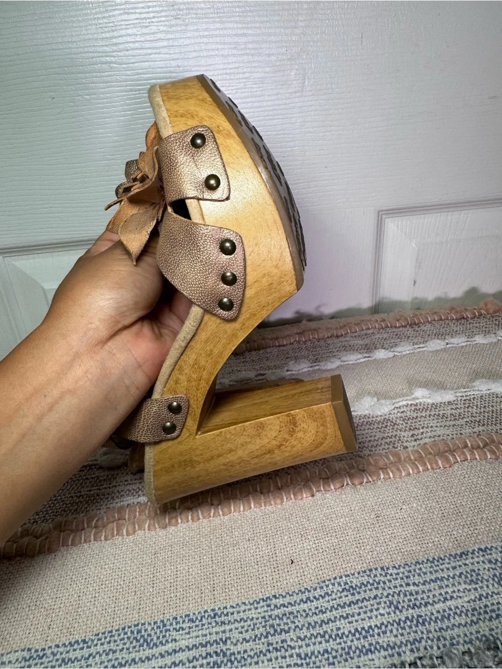 Kork-Ease Metallic Bronze Floral Platform Sandals